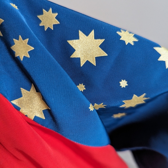 EUC Disney Captain Marvel Bomber Jacket Size   5/6 Kids - Picture 8 of 9